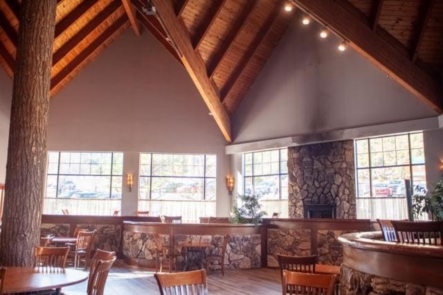 The Retreat On Charleston Peak Hotel Mount Charleston Екстериор снимка